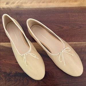 NWT Loeffler Randall Cream Mesh Flats with Bow Detail